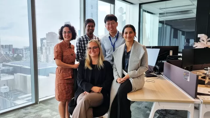 Graduates / Apprentices